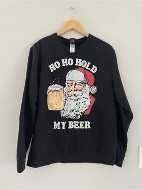 Fifth Sun Black Crewneck Holiday Sweatshirt with Santa Beer Graphic